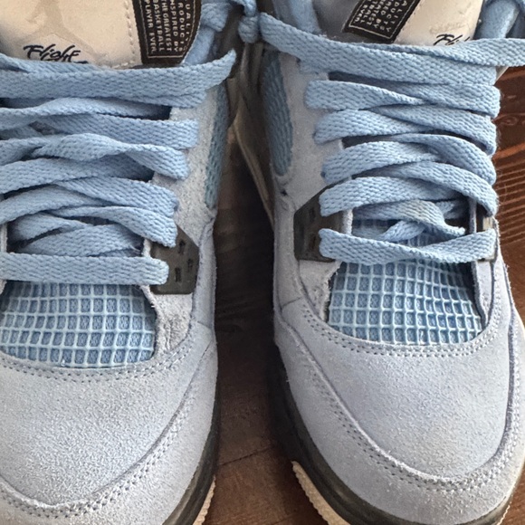 Jordan Kids Light Blue and Gray Sneakers - Picture 10 of 10